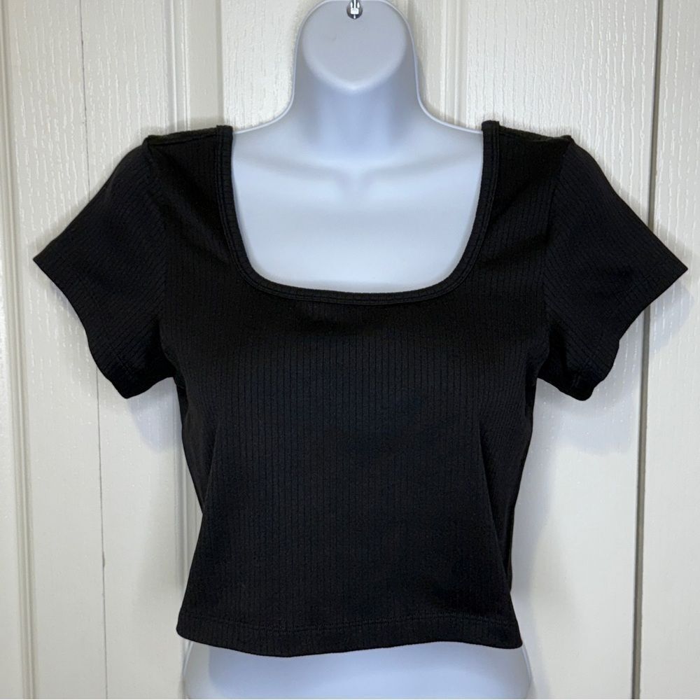 NWT PINK Victoria’s Secret Cropped Ribbed Short Sleeve Shirt Black Size Large - Picture 2 of 12